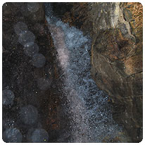 Ohrenbetäubender Lärm am Wasserfall von Varone wasserfall, varone, gardasee