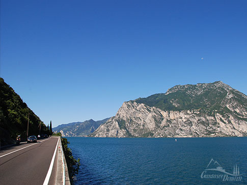 Die Gardesana Orientale - Traumstrasse am Gardasee Ostufer, Italien