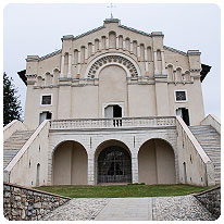 Die Kirche Madonna di Monte Castello kirche, madonna di monte castello, tignale, gardasee