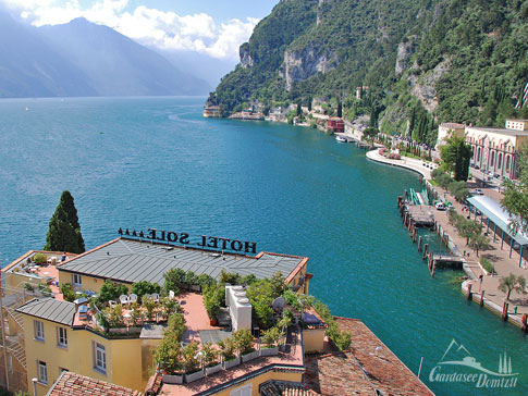 Riva del Garda, Torre Apponale, Nordufer Gardasee, Italien