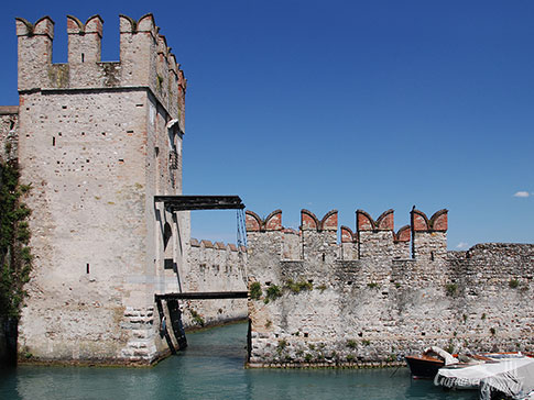 Skaligerburg Castello die Scaligero in Sirmione, Gardasee, Italien