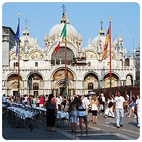 Der Markusdom mit dem Dogenpalast Markusdom, Dogenpalast, Venedig, Italien