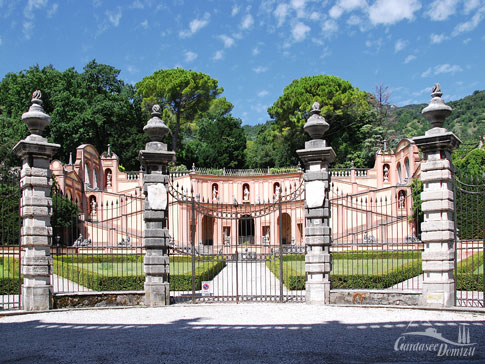 Park der Villa Bettoni, Gargnano, Gardasee, Italien
