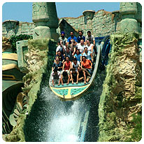 Gardaland - Spaß mit der ganzen Familie Wasserbahn, Freizeitpark, Gardaland